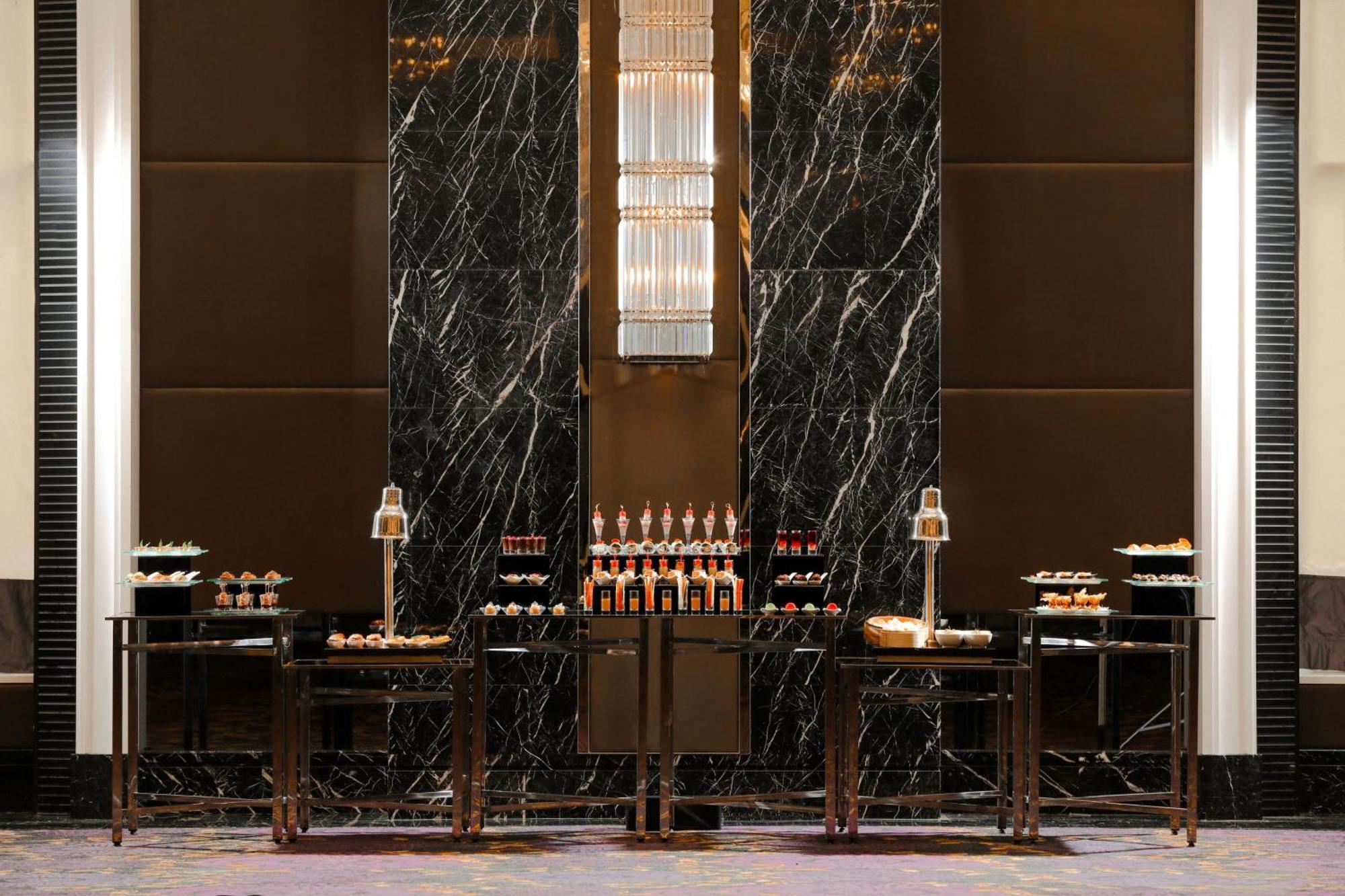 The Majestic Hotel Kuala Lumpur, Autograph Collection Eksteriør billede The lobby of the hotel