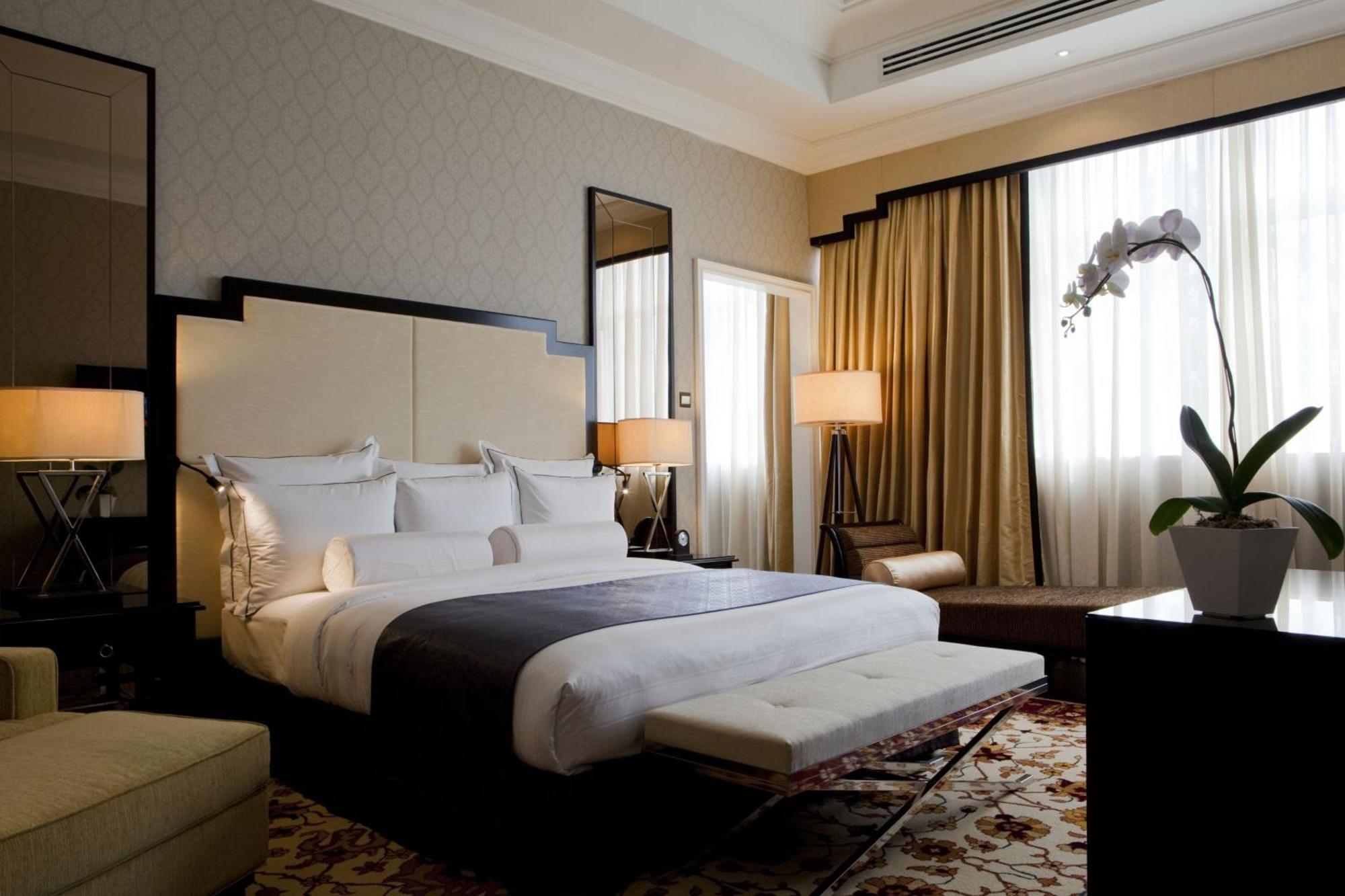 The Majestic Hotel Kuala Lumpur, Autograph Collection Eksteriør billede A bedroom at the hotel